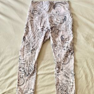 lululemon athletica High Rise 7/8 Cropped Pant